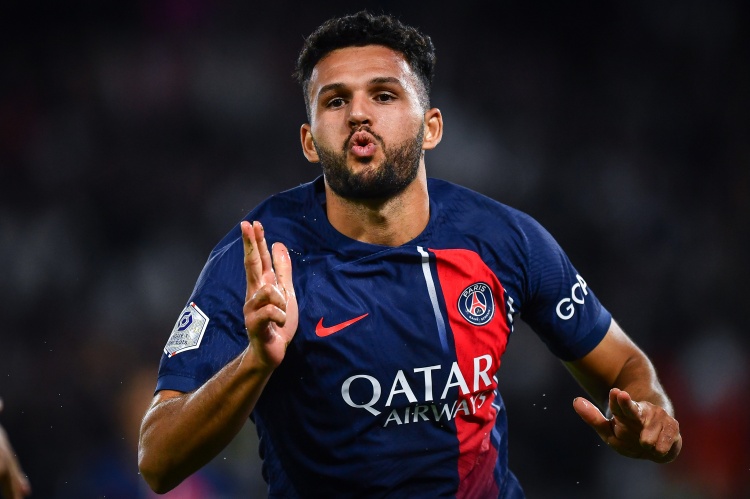 转会市场机会渐少，纽卡斯尔再度关注贡萨洛-拉莫斯